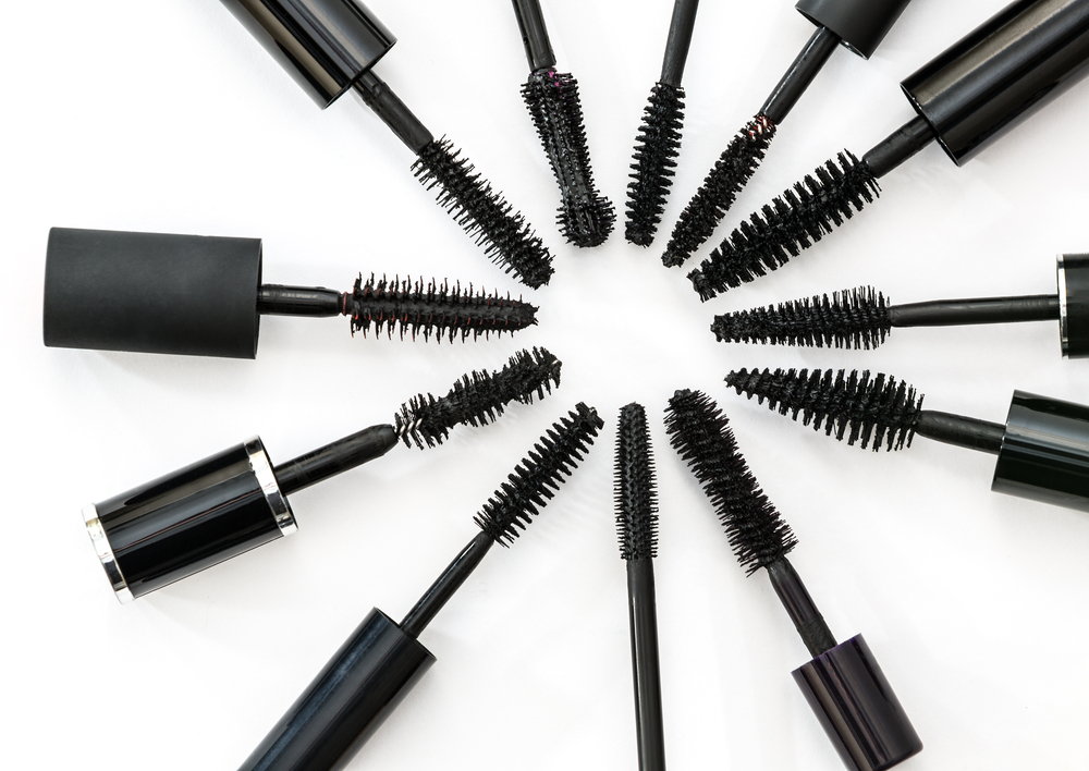 Cuidados e manutenção de sobrancelhas: guia completo