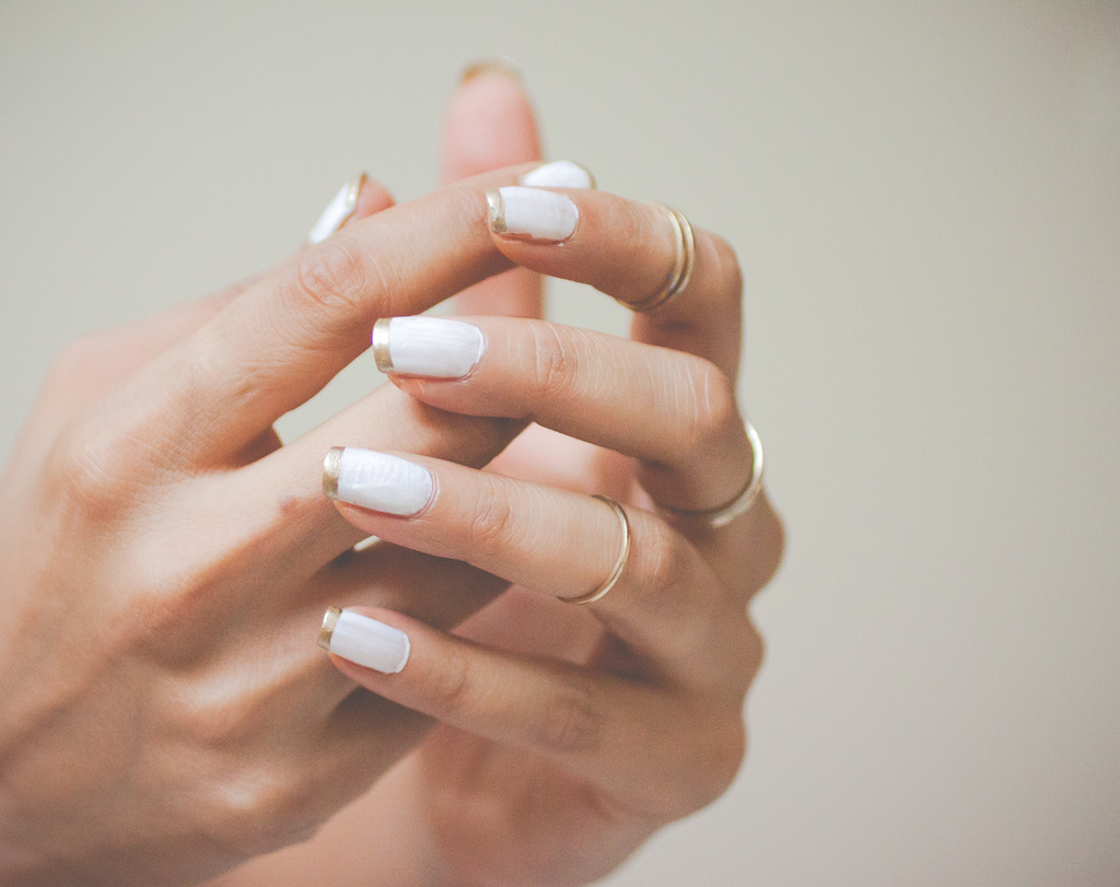 Dicas de Cuidados com a Pele que Desafiam a Idade